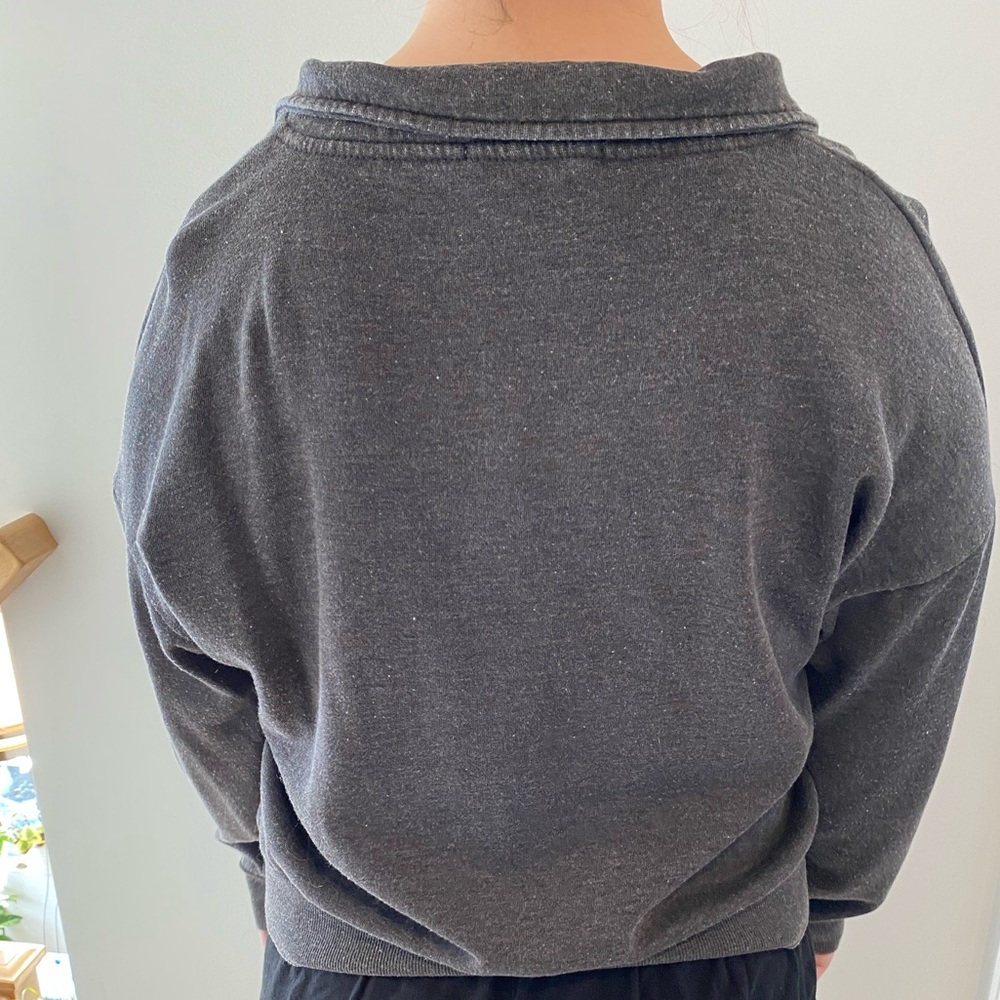 Crop sweatshirt - Picture 2 of 2